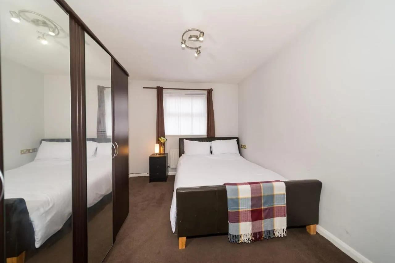 Tower Bridge Apartment London